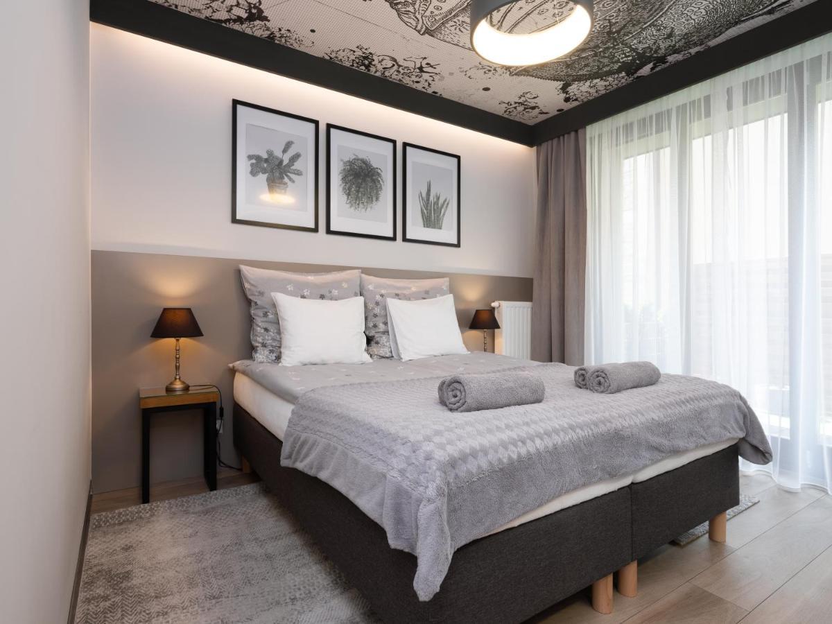 Jacuzzi Apartments Krakow Exterior photo