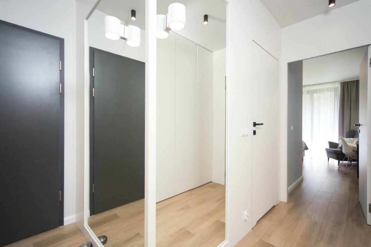 Jacuzzi Apartments Krakow Exterior photo